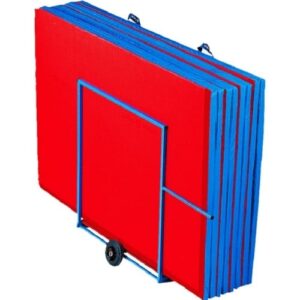 Chariot de transport Vertical contenant des matelas bleus et rouges