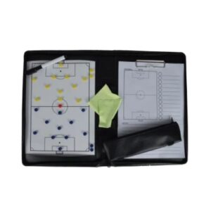 Pochette magnétique de coaching football ouverte