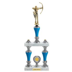 Trophée de couleurs argent et bleu d'une hauteur de 47cm