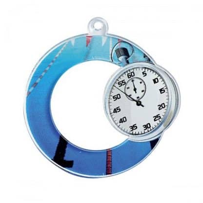 Médaille en pléxi de couleur bleu avec un chronomètre pour la natation